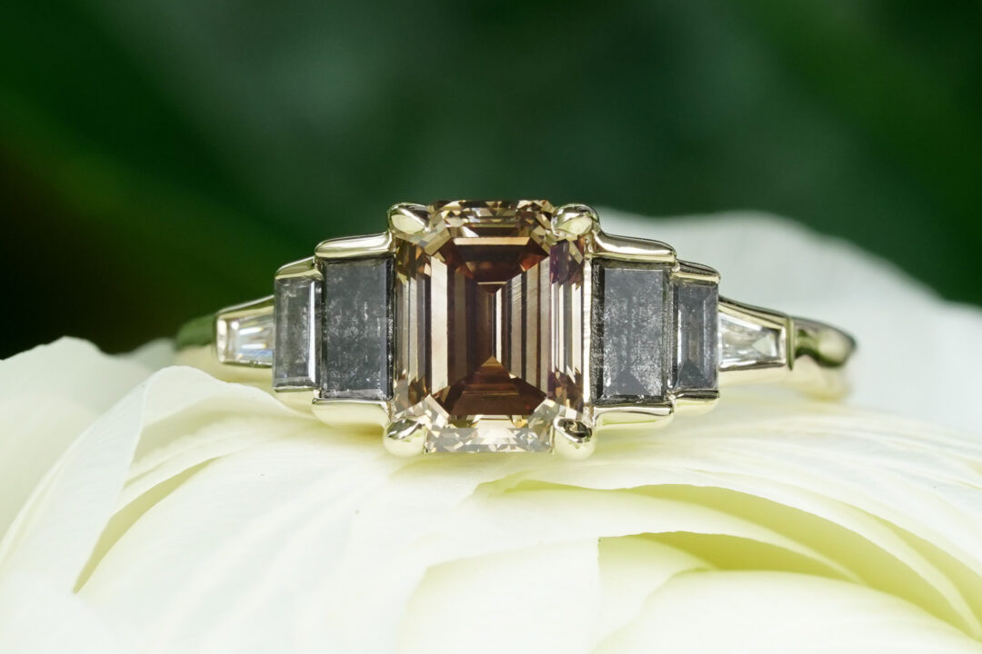 Tjaden_Champagne_S&P_eng_ring