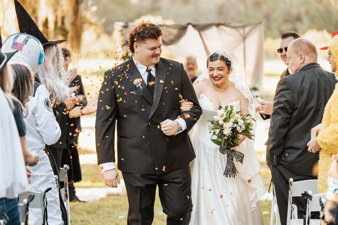 Backyard Halloween Wedding by Koontz Photography on Offbeat Wed 22
