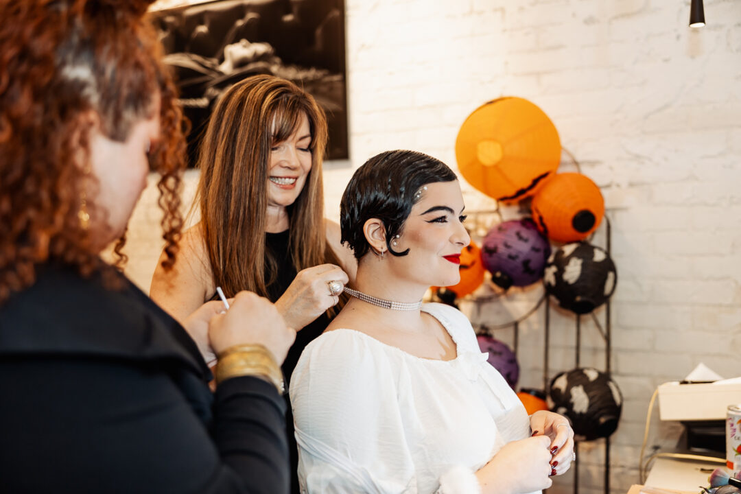 Backyard Halloween Wedding by Koontz Photography on Offbeat Wed 6