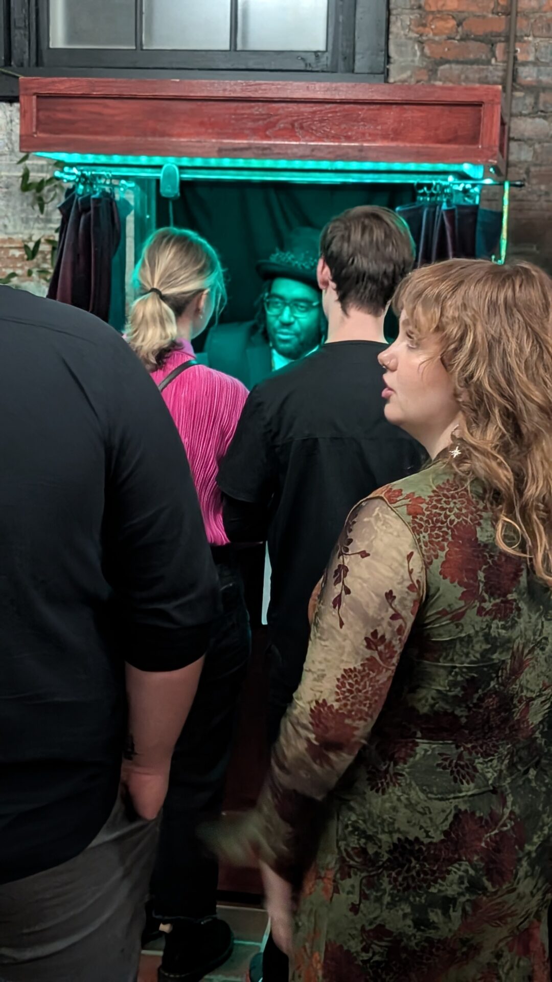 Zoltar - where you meet your person - Handy Entertainment