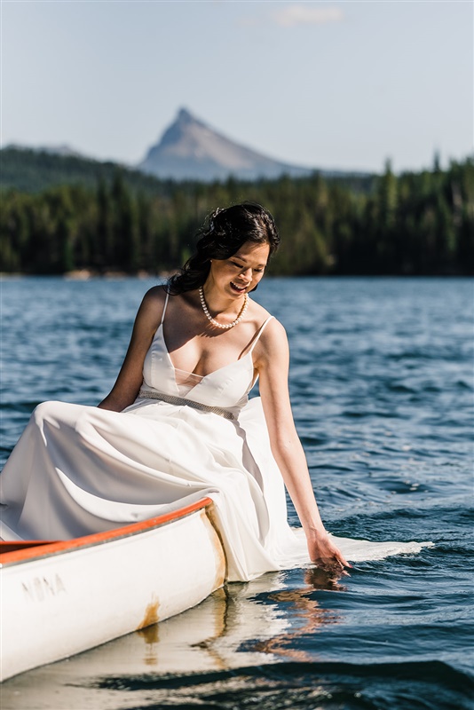Cindy Jay Crater Lake Elopement 26