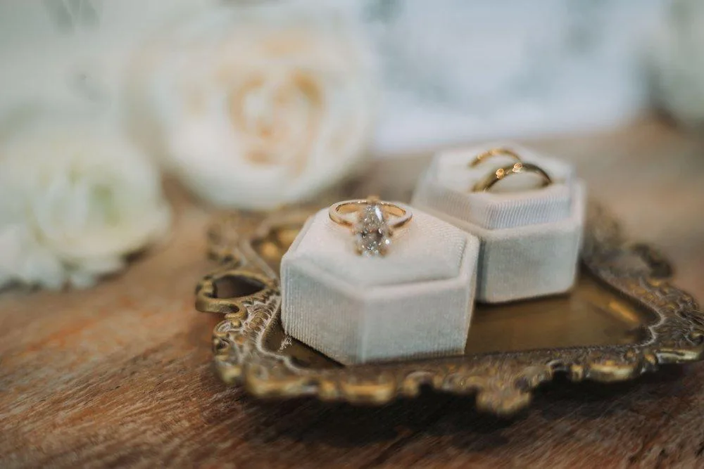 classic vibe weddings colorado as seen on offbeat wed (2)